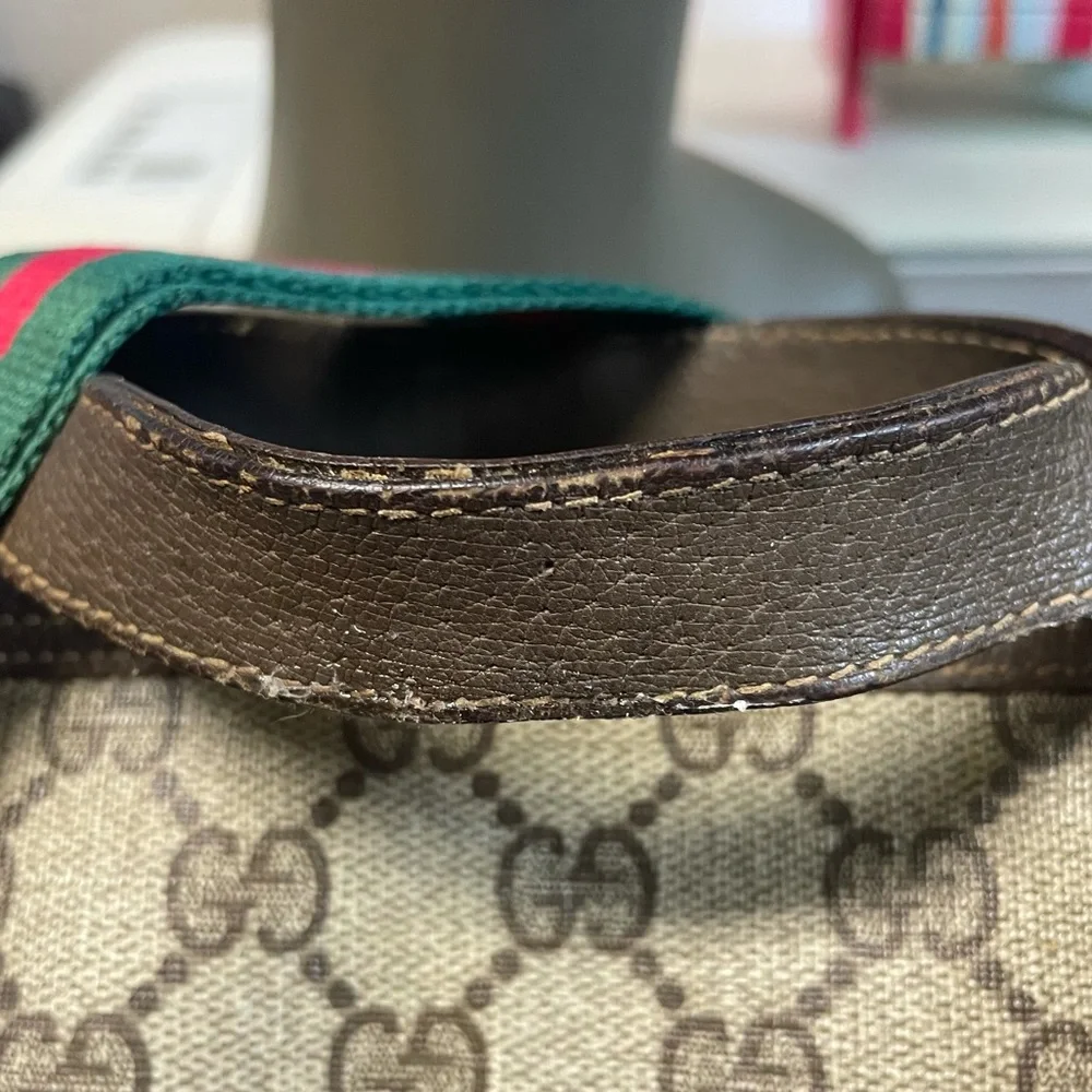 Authentic Vintage Gucci Bag - Picture 12 of 15